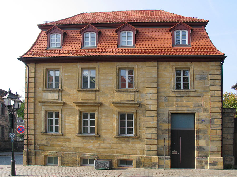 Foto: Verwaltungsgebäude der Oberfrankenstiftung